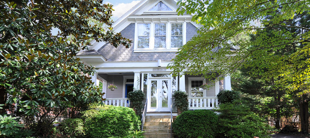 This 1921 gabled Victorian backs onto parkland and that's what clinched the sale for the 1978 purchasers. Since that year the house has been transformed time and again. Says one of the owners, an architect: ” We saved the shell and the main front stairs.” / Photo by Piers Lamb.