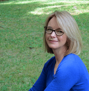 Author Elaine Khosrova. / Photo by Wendy Noyes.