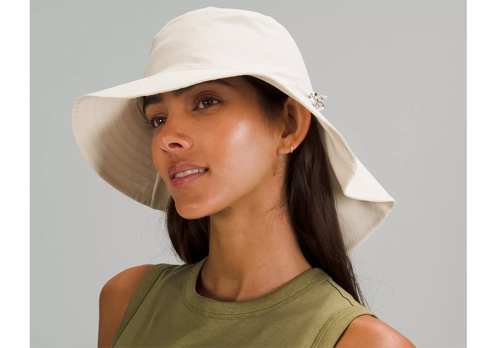 Lululemon wide-brimmed sun hat