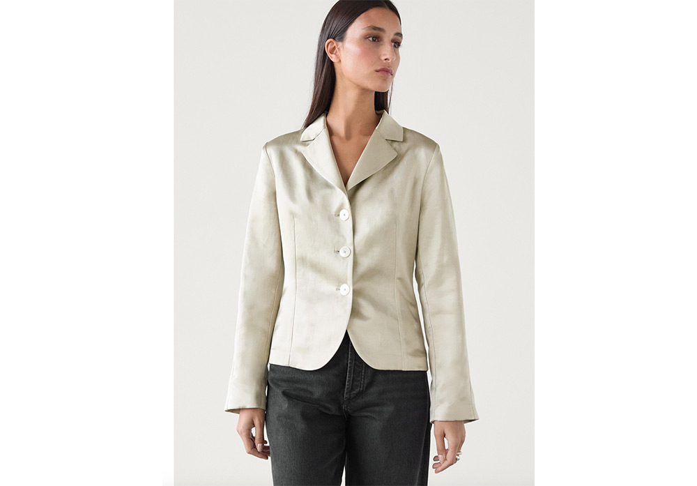 Fitted satin blazer in pearl gray